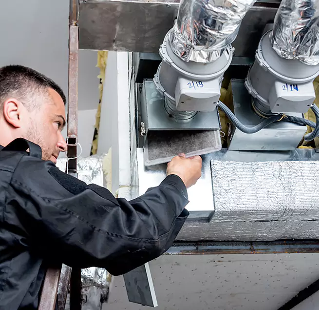 Why Homeowners & Businesses Trust Us in Alton, IL?